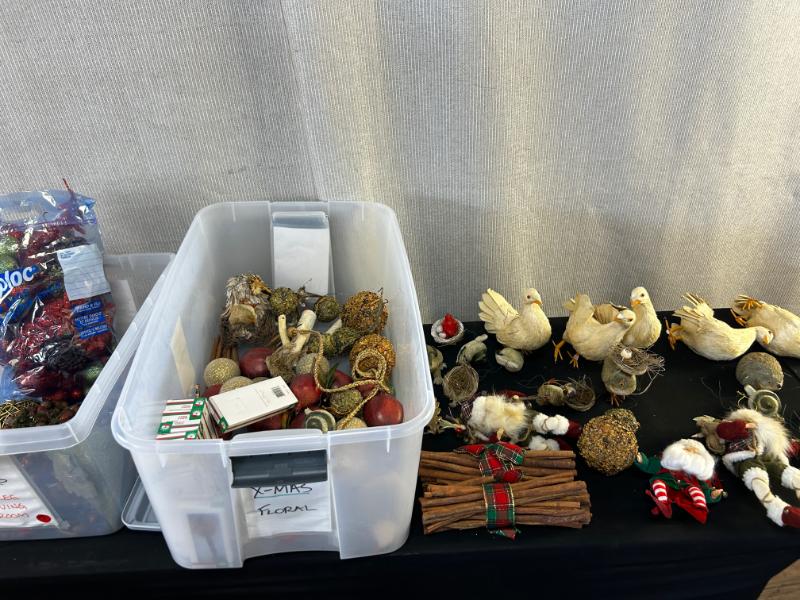 Sale Photo Thumbnail #222