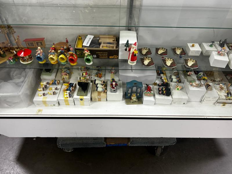 Sale Photo Thumbnail #223