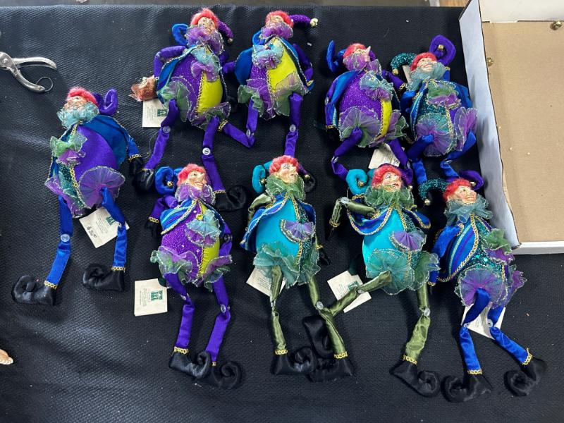 Sale Photo Thumbnail #144