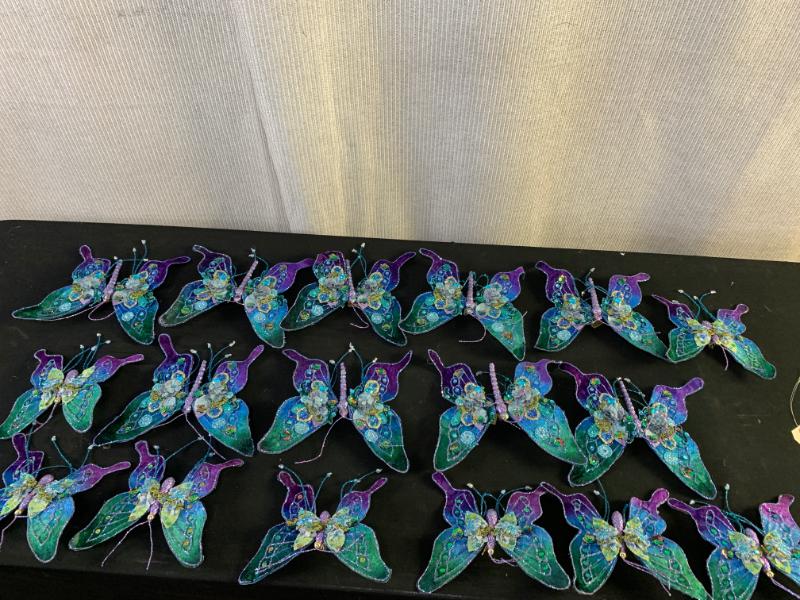 Sale Photo Thumbnail #74