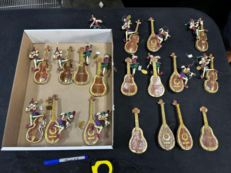 Sale Photo Thumbnail #175