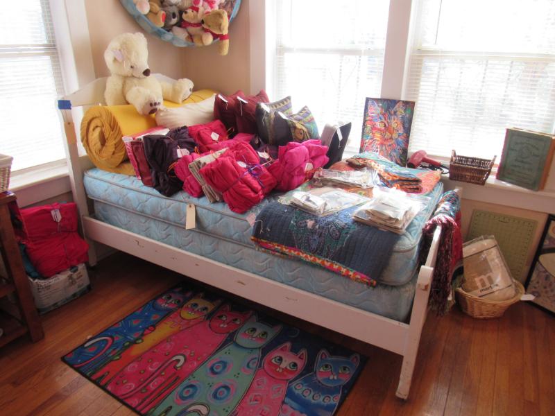 Sale Photo Thumbnail #25