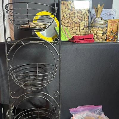 Wine Lover’s & Cork Art