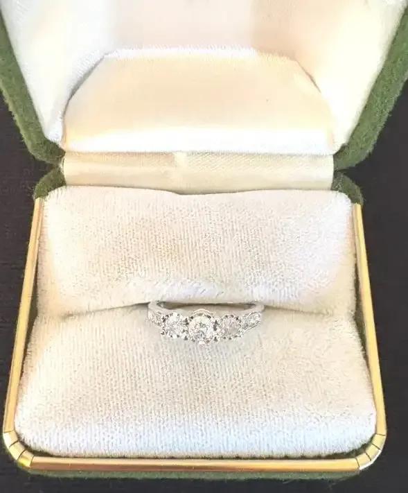 10k Gold Three Stone Diamond Ring