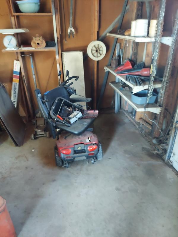 Sale Photo Thumbnail #38