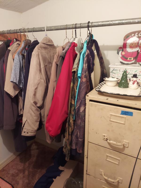 Sale Photo Thumbnail #84