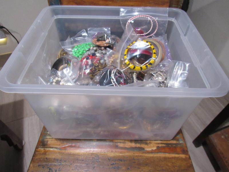 Sale Photo Thumbnail #109