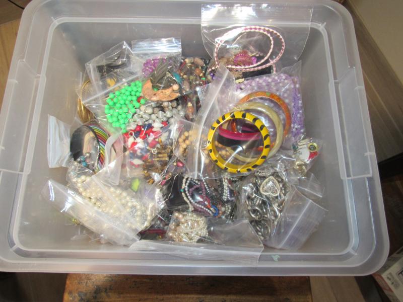 Sale Photo Thumbnail #108