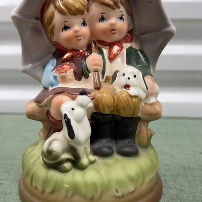 Hummel Musical Figurine