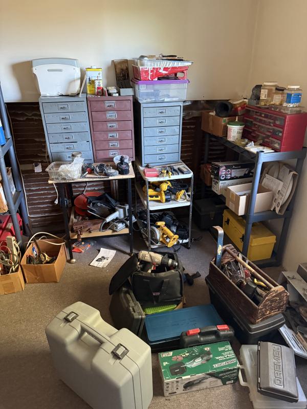 Sale Photo Thumbnail #18