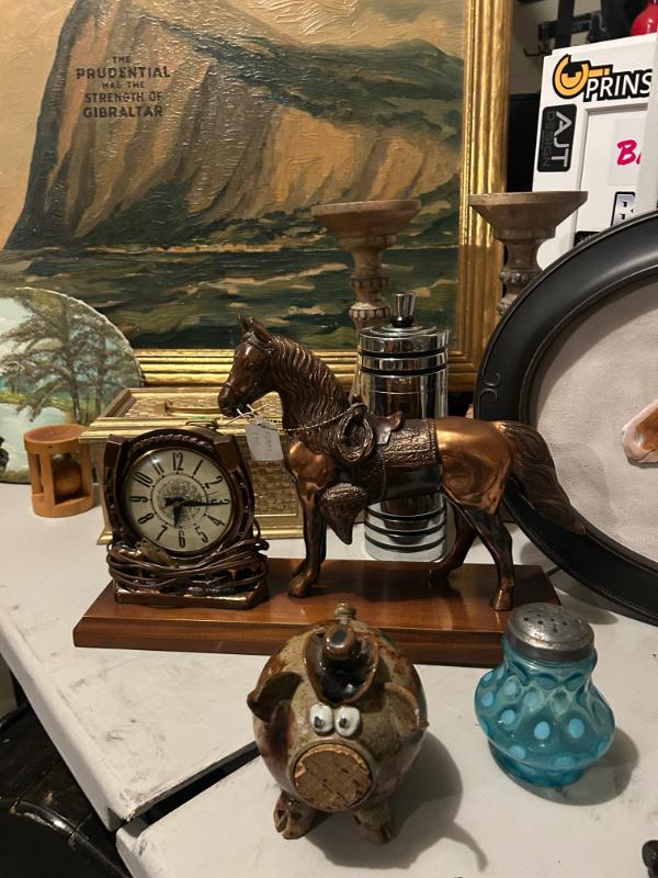 Sale Photo Thumbnail #11