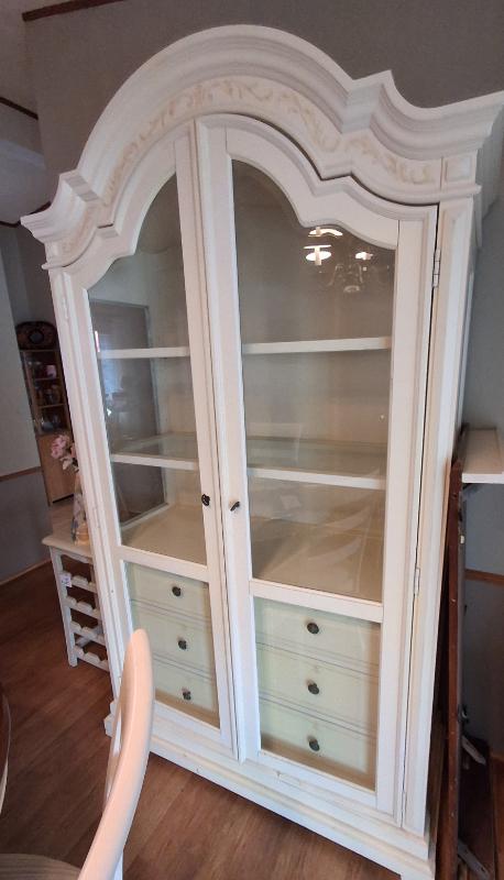 Sale Photo Thumbnail #2