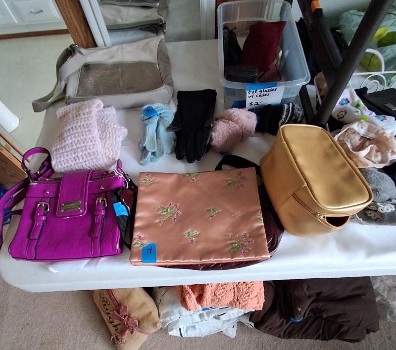 Sale Photo Thumbnail #16