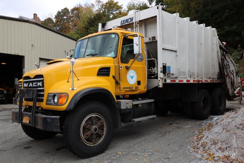 Sale Photo Thumbnail #85