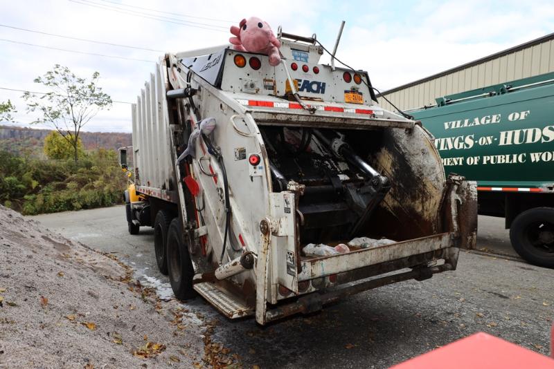 Sale Photo Thumbnail #114