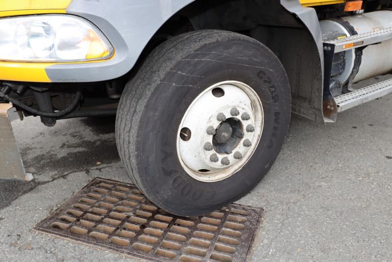 Sale Photo Thumbnail #39