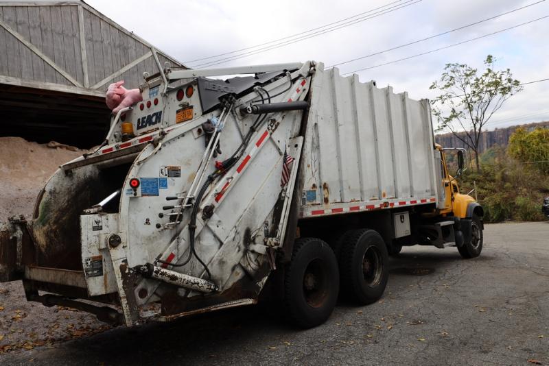 Sale Photo Thumbnail #108