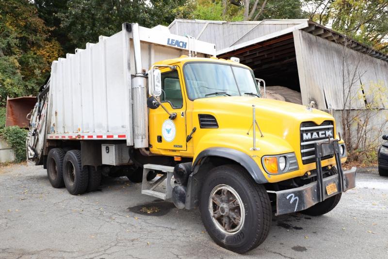 Sale Photo Thumbnail #99