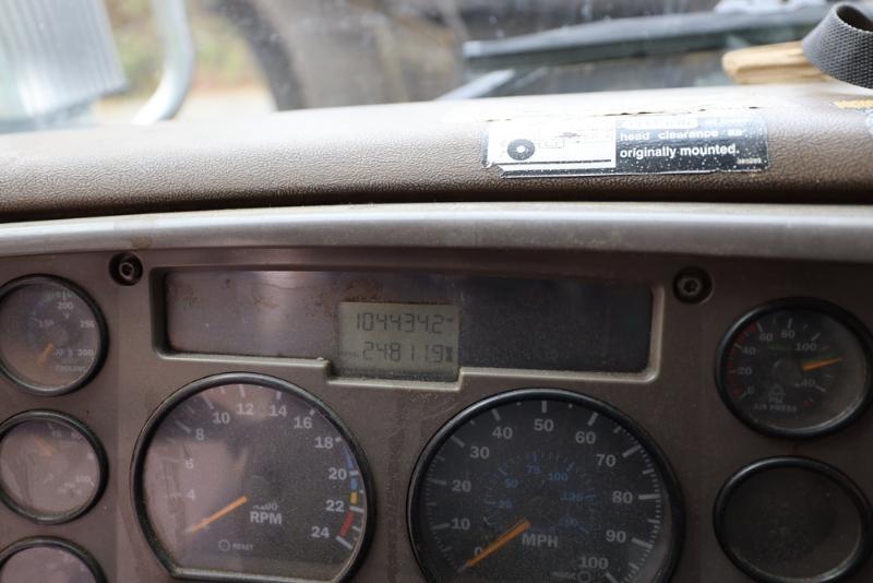 Sale Photo Thumbnail #142