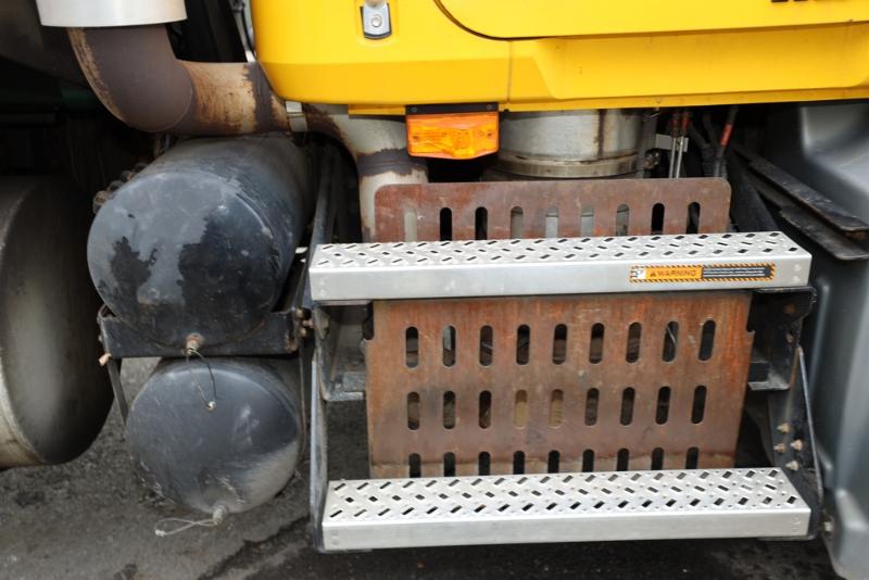 Sale Photo Thumbnail #62