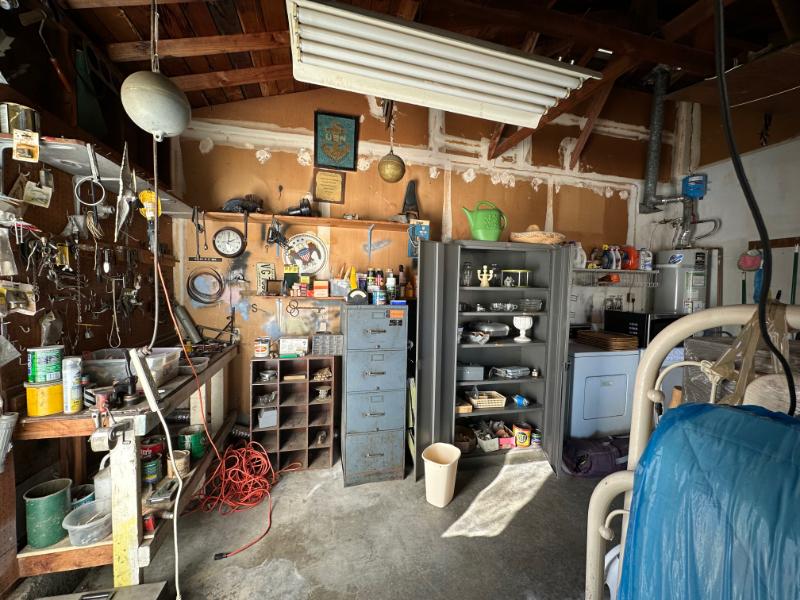 Sale Photo Thumbnail #11