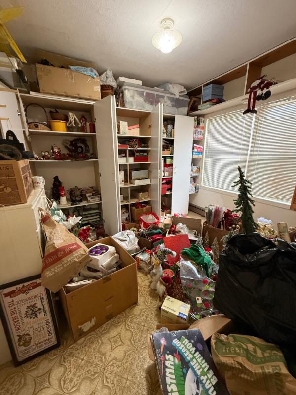 Sale Photo Thumbnail #95