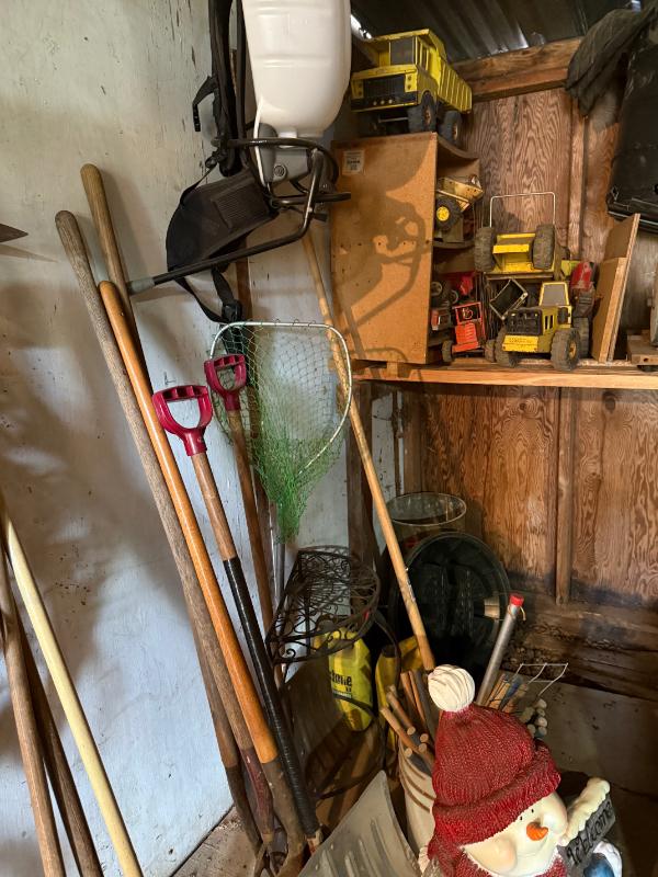 Sale Photo Thumbnail #174