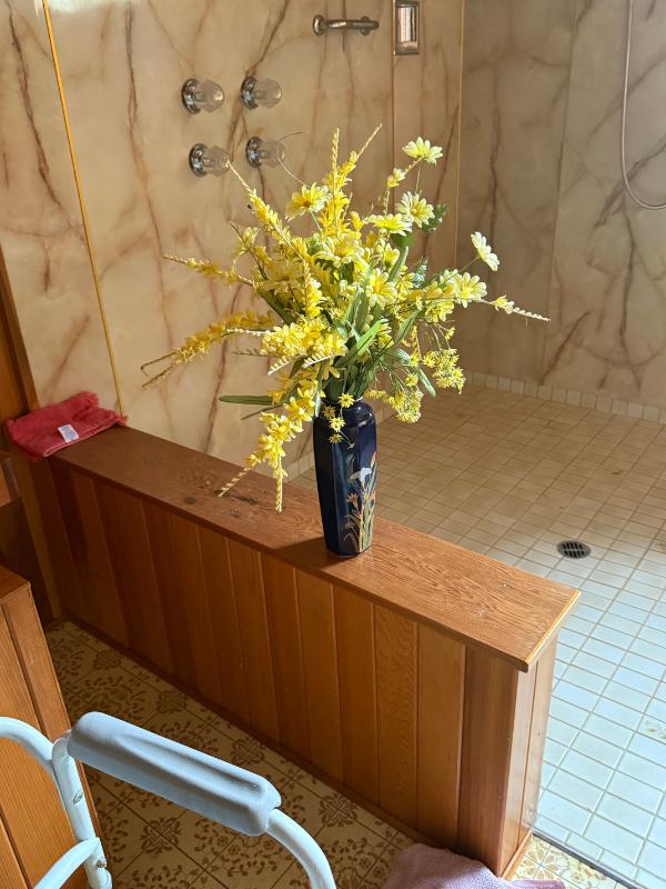 Sale Photo Thumbnail #80