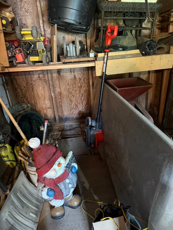 Sale Photo Thumbnail #172