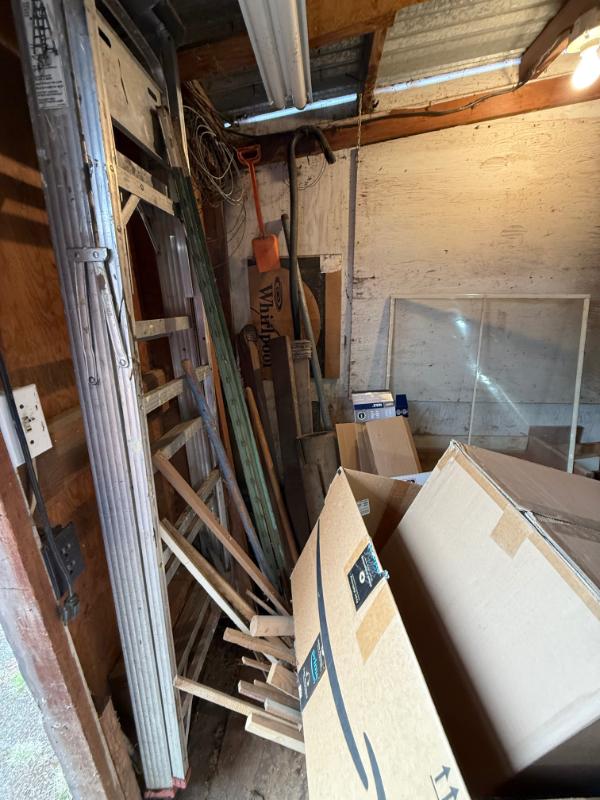 Sale Photo Thumbnail #185