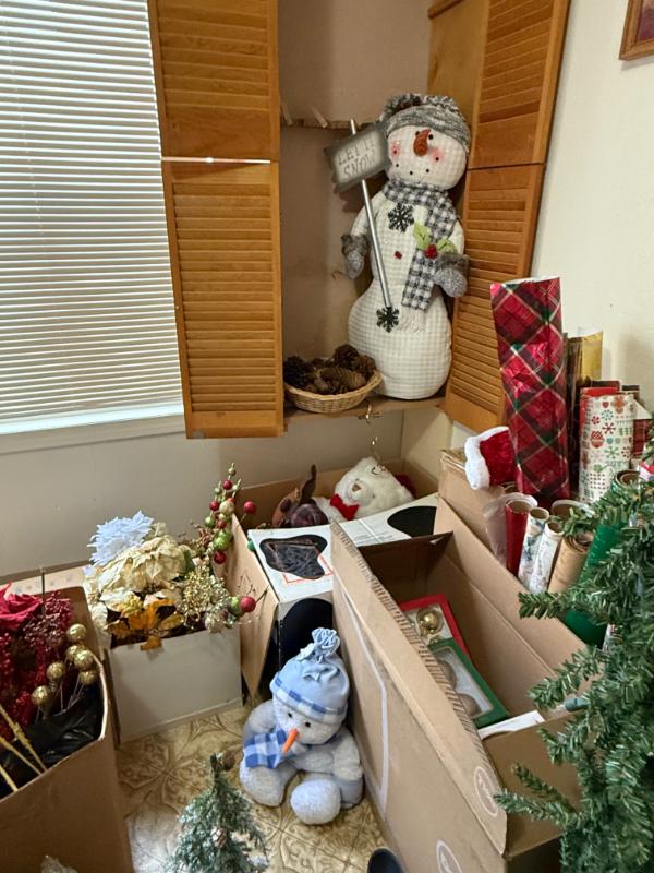 Sale Photo Thumbnail #94