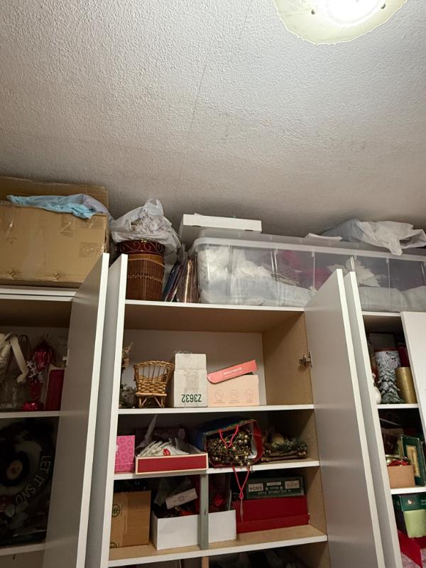 Sale Photo Thumbnail #93