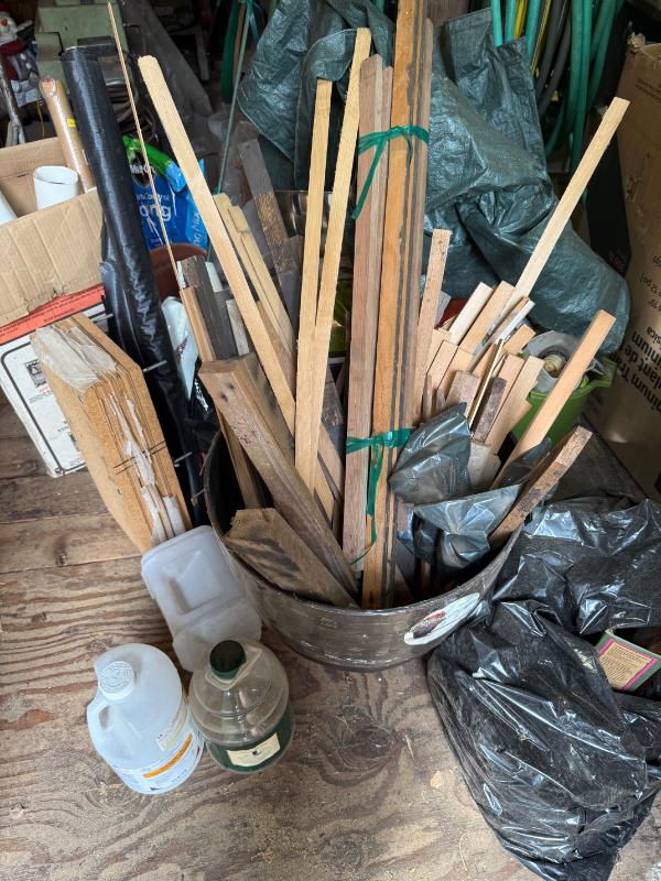 Sale Photo Thumbnail #175