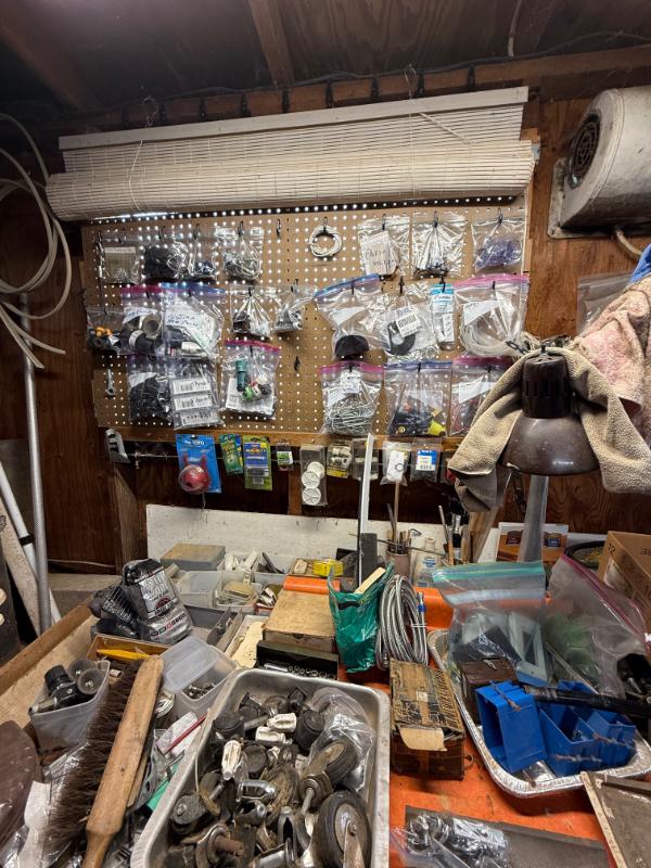 Sale Photo Thumbnail #145