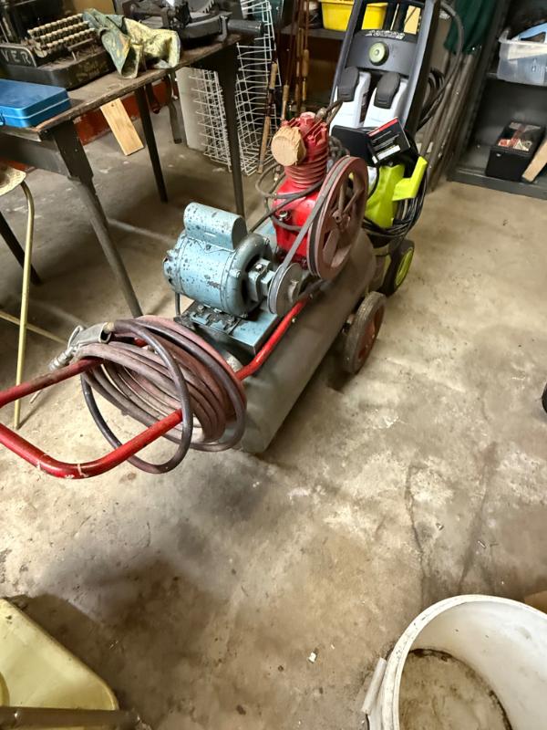 Sale Photo Thumbnail #152