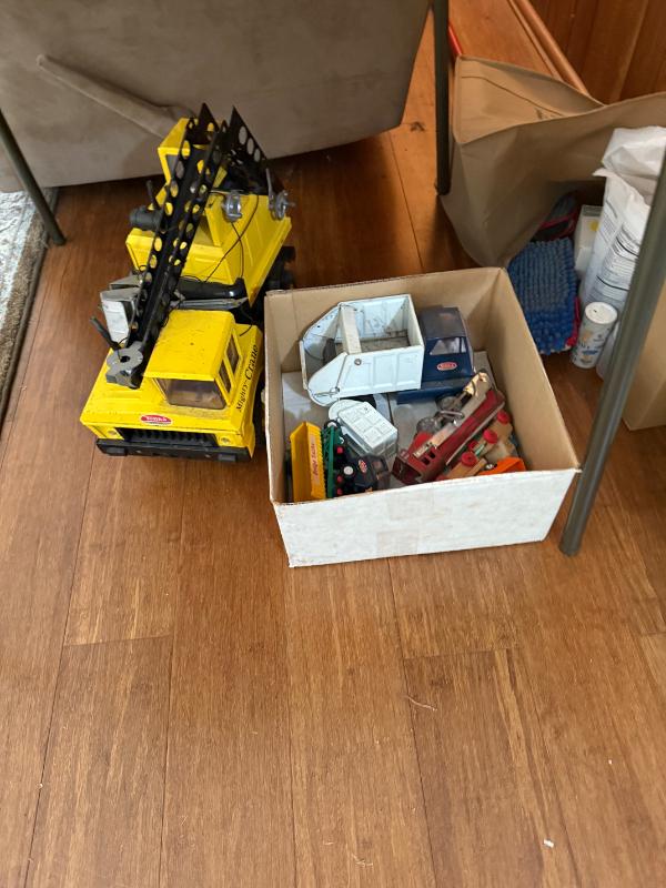 Sale Photo Thumbnail #10