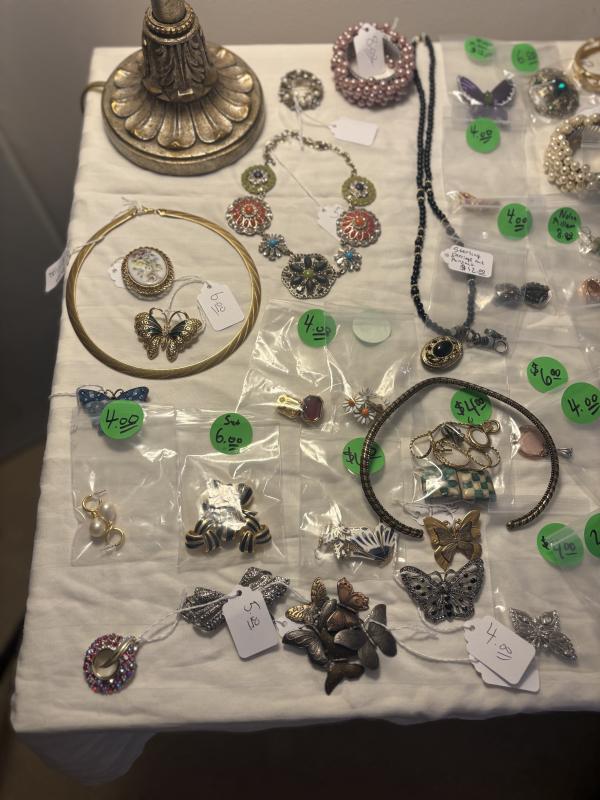 Sale Photo Thumbnail #21