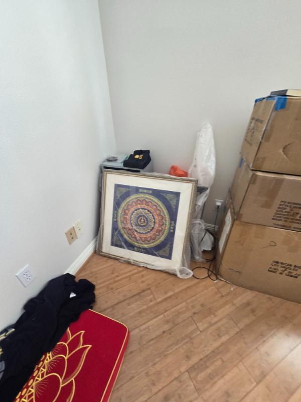 Sale Photo Thumbnail #18