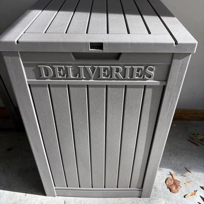48 Gallon Outdoor Package Delivery Box