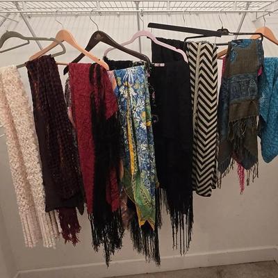 Vintage Ladies Beautiful Colorful Fancy Scarfs & Wraps In Varied Lengths & Fabrics(15)