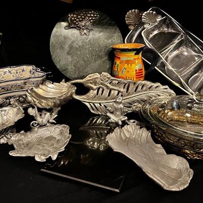 No Monkeying Around With These Serving Pieces