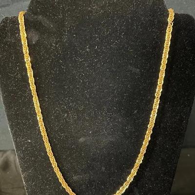 Beautiful 14K Yellow Gold Chain 