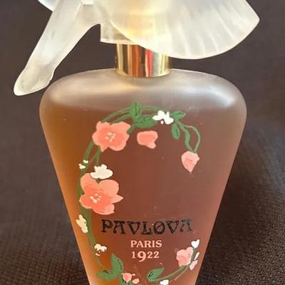 Pavlova Paris 1922 Eau De Toilette Spray 1.7fl Oz Full Bottle 