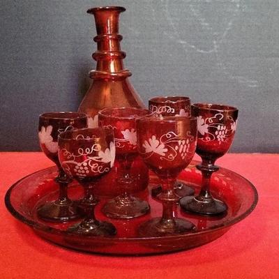 Cranberry Cordial Set