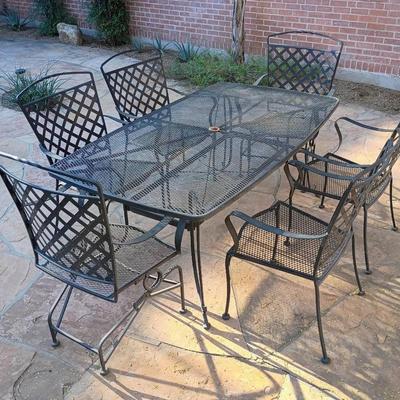 Black Wrought Iron Table And Chairs