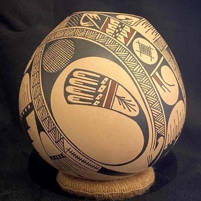 Anna Trillo For Mata Ortiz