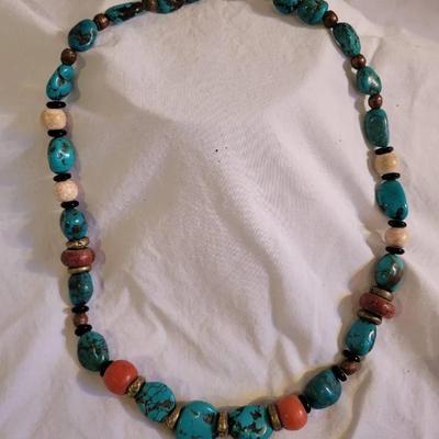 Turquoise & Bead Necklace 