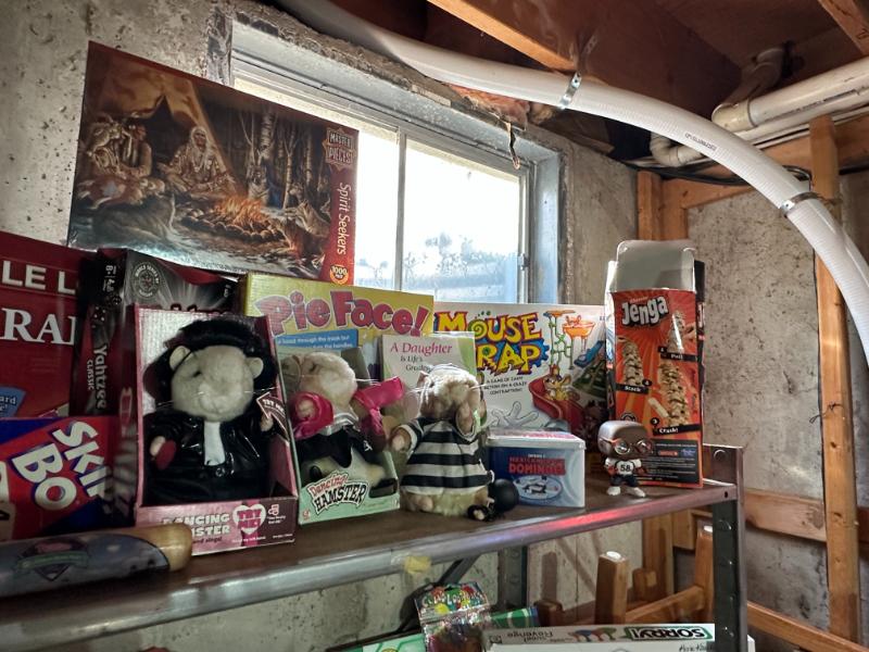 Sale Photo Thumbnail #179