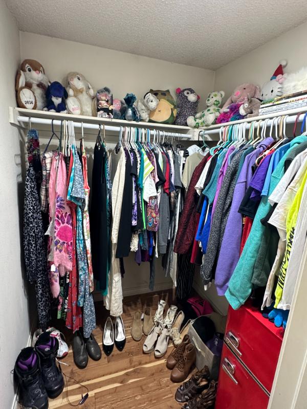 Sale Photo Thumbnail #395