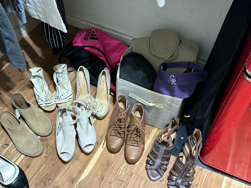 Sale Photo Thumbnail #396